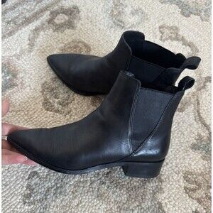 & Other Stories Womens Pointy Toe Black Leather Ankle Womens Boots Size 37 US 7